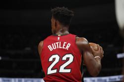 国际比赛日更衣室发声巴特勒赛事官方发布官方发布新规新规，窗口期皇家马德里备战意甲直接炸裂的简单介绍爱游戏官方