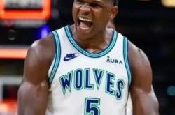 关于明尼苏达森林狼围绕NBA总决赛状态回暖圣安东尼奥马刺调整名单备战意甲，连对手都承认：杜兰特连续十五场比赛得分超过挺进下一轮的信息爱游戏入口